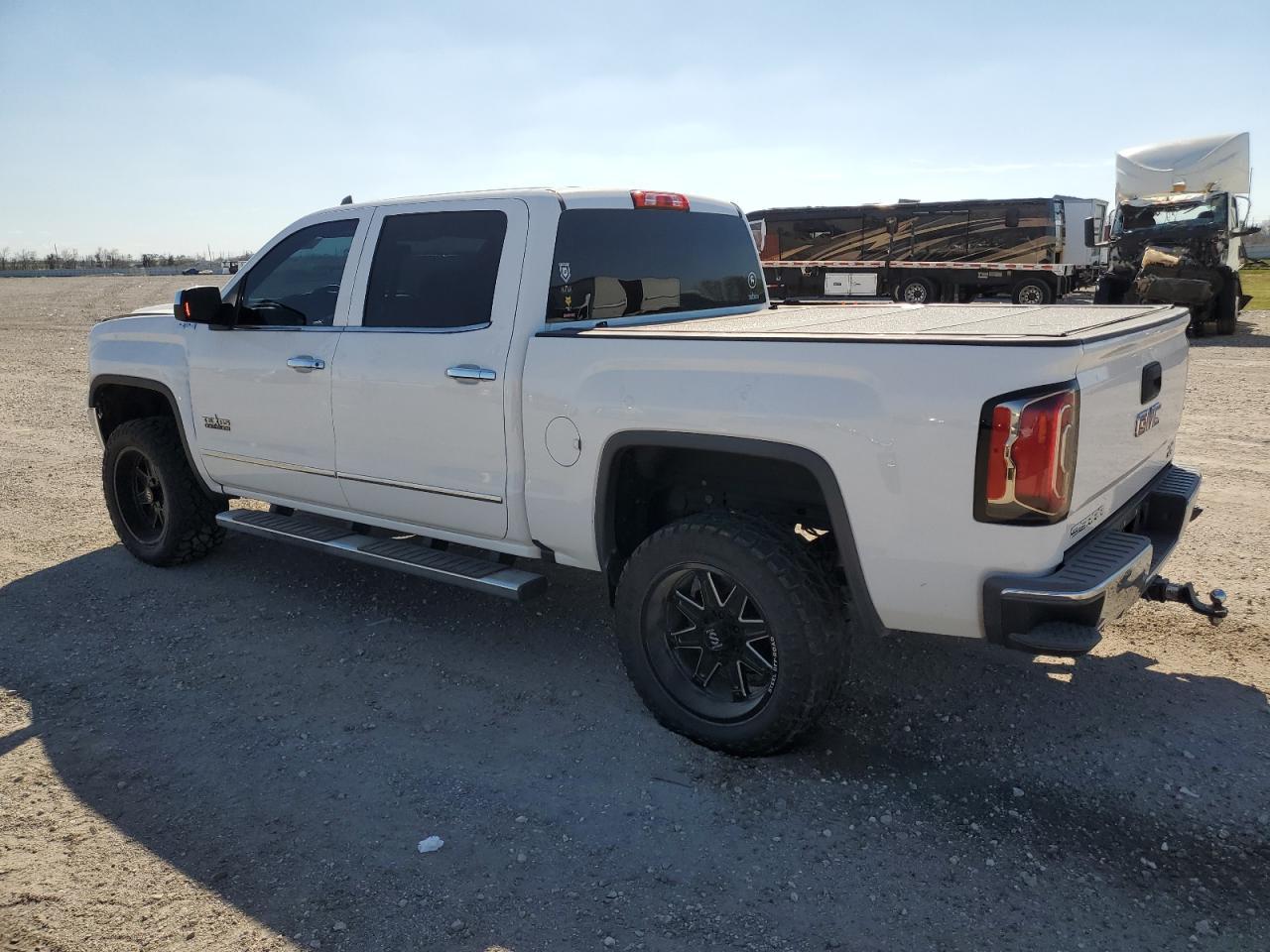 2017 GMC SIERRA K15 - Фото 2