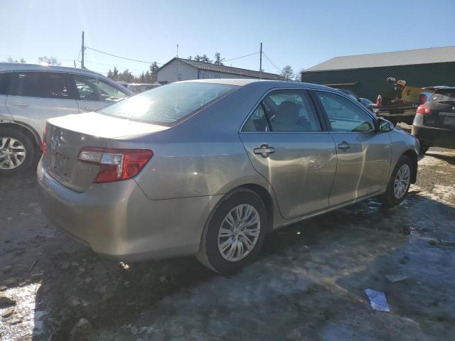 2014 Toyota Camry Le - Фото 3