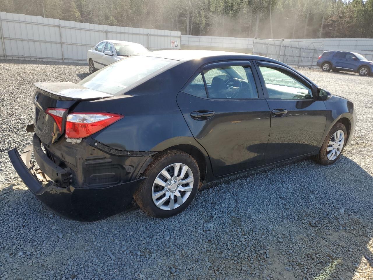 2015 TOYOTA COROLLA L - Image 3