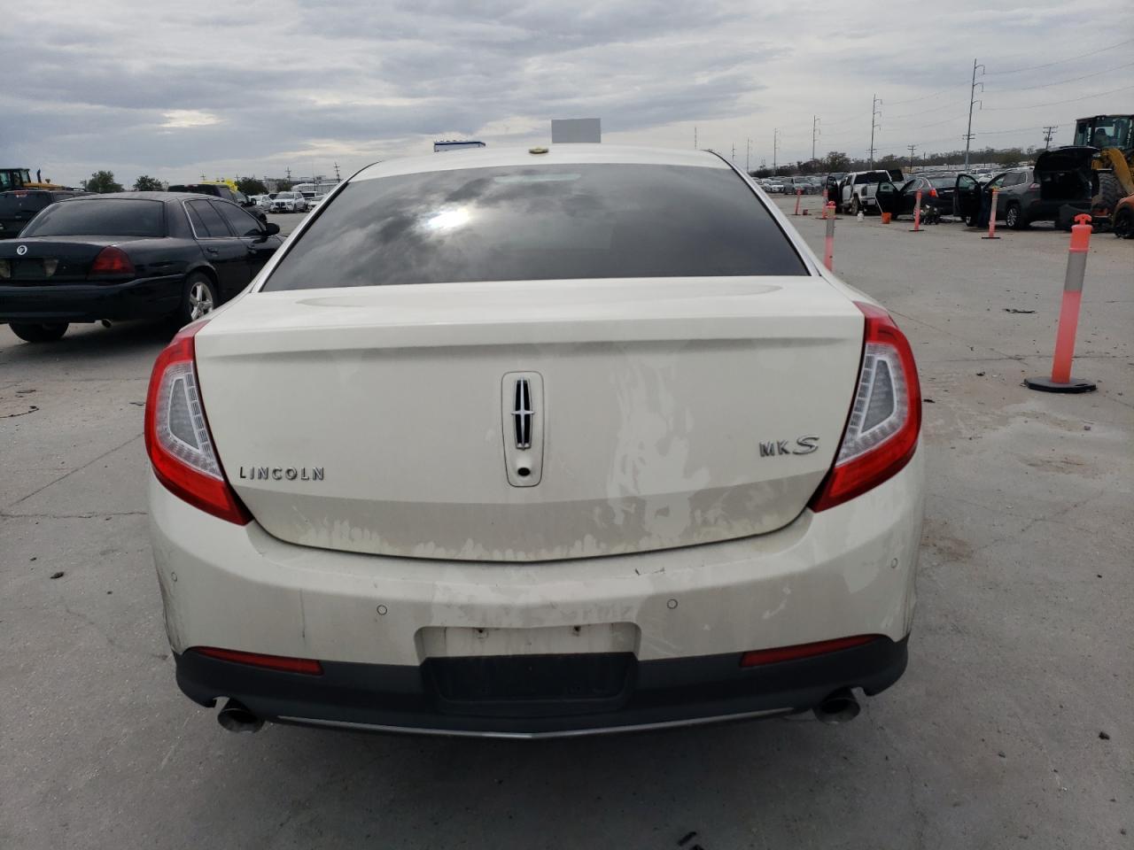2013 LINCOLN MKS - Image 6