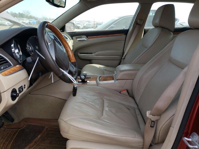 2014 Chrysler 300C - Image 7