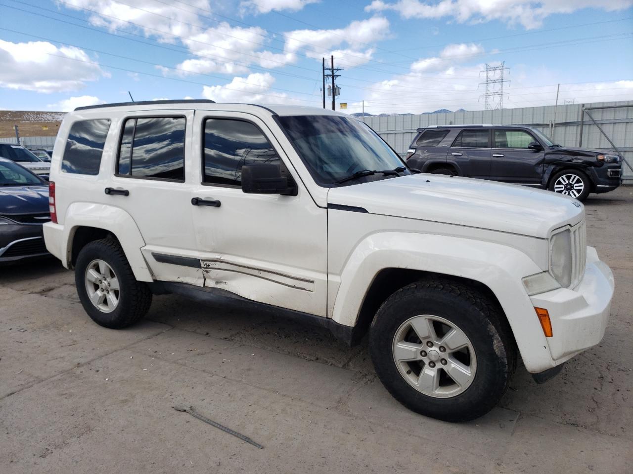 2010 JEEP LIBERTY SP - Фото 4