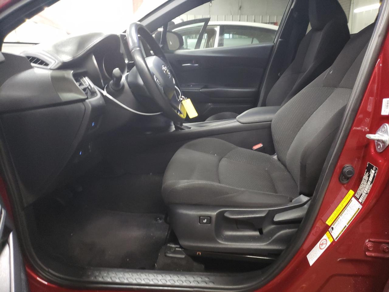 2018 TOYOTA C-HR XLE - Image 7