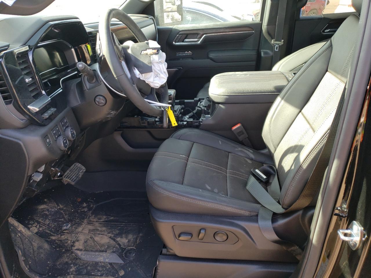 2024 CHEVROLET SILVERADO - Фото 7