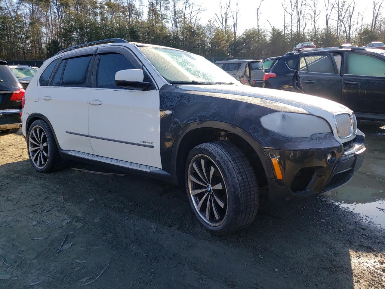 2013 BMW X5 XDRIVE3 - Image 4