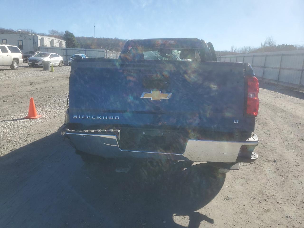 2018 CHEVROLET SILVERADO - Image 6
