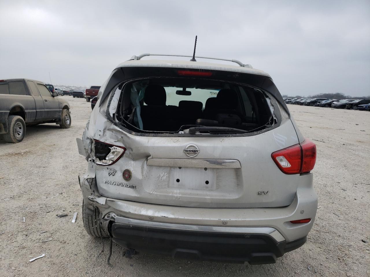 2018 NISSAN PATHFINDER - Image 6