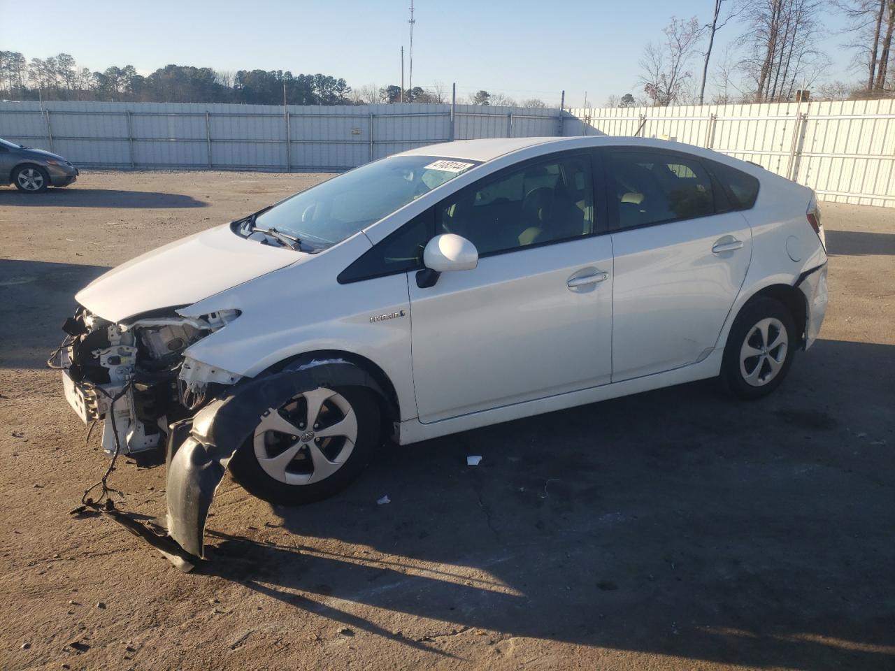 2014 TOYOTA PRIUS car image