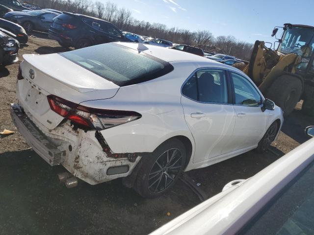 2021 Toyota Camry Se - Фото 3