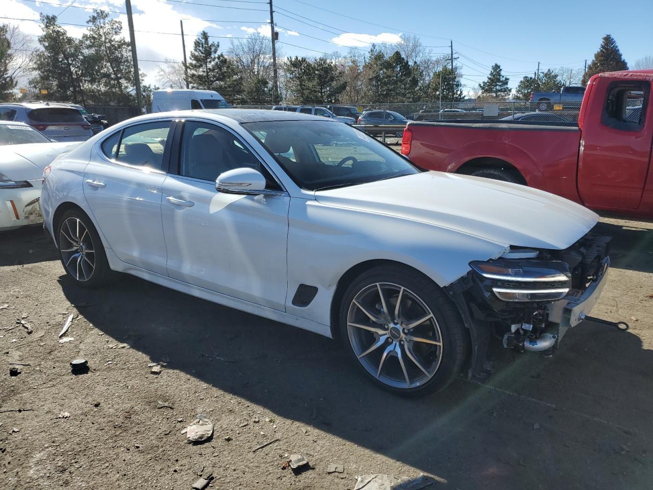 2022 GENESIS G70 BASE - Image 4