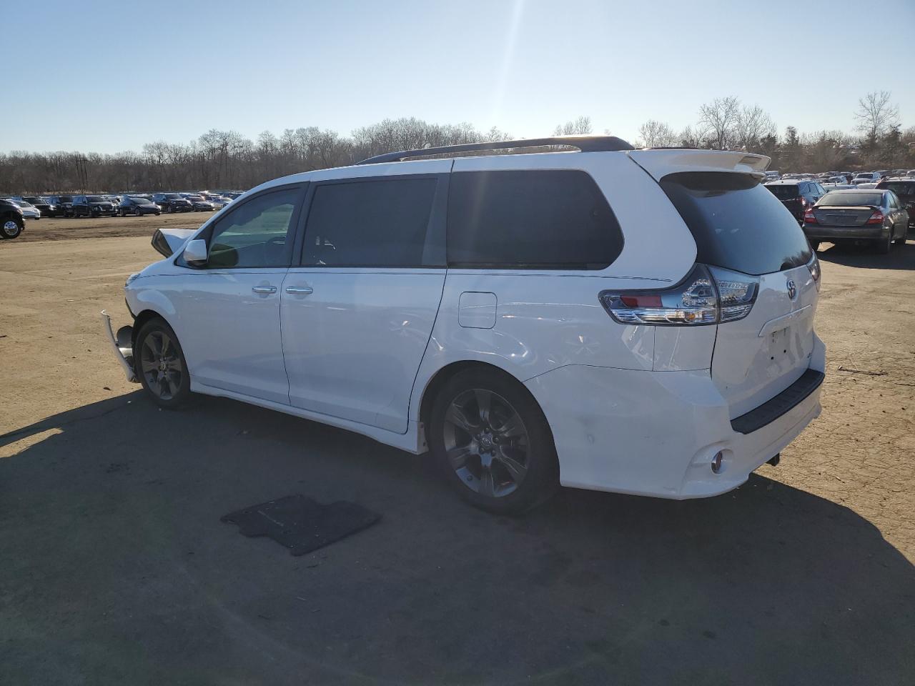 2015 TOYOTA SIENNA SPO - Фото 2
