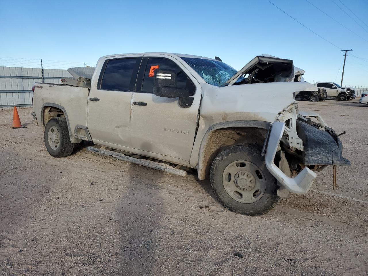 2023 CHEVROLET SILVERADO - Image 4
