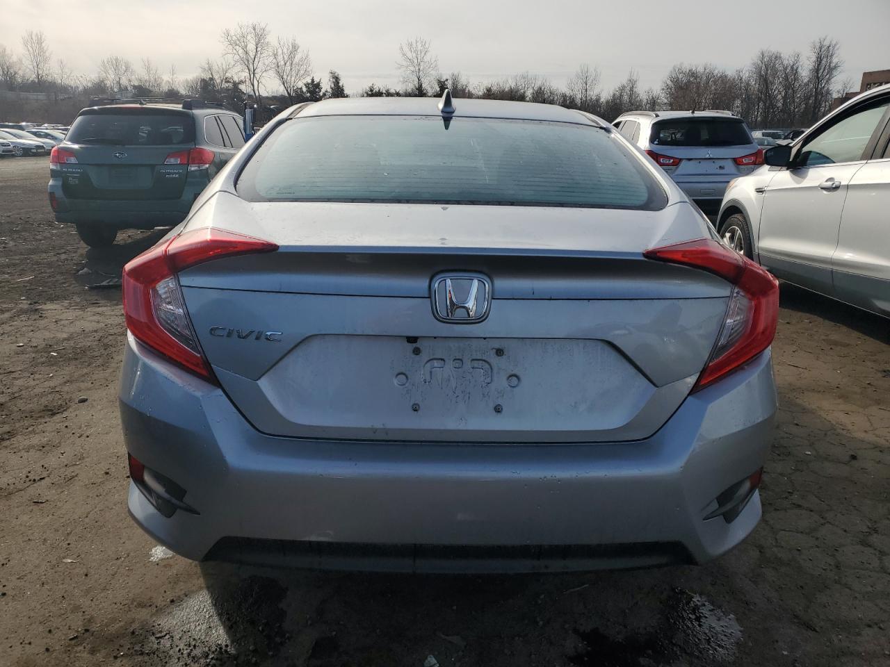 2018 HONDA CIVIC EX - Image 6