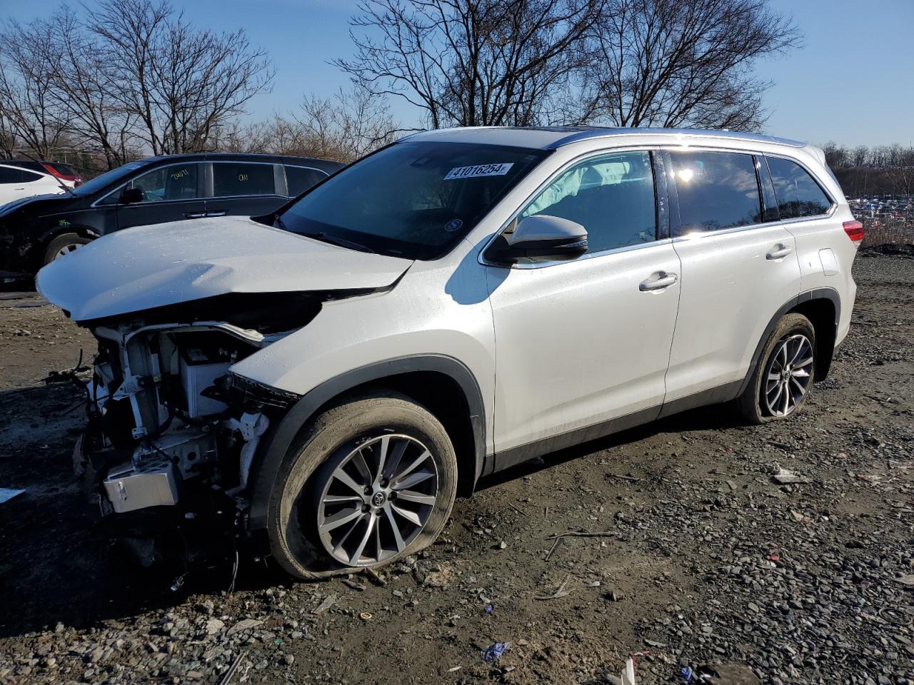 2019 TOYOTA HIGHLANDER