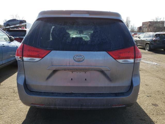 2012 Toyota Sienna Xle - Image 6