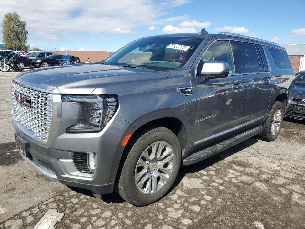 2022 GMC YUKON XL D car image