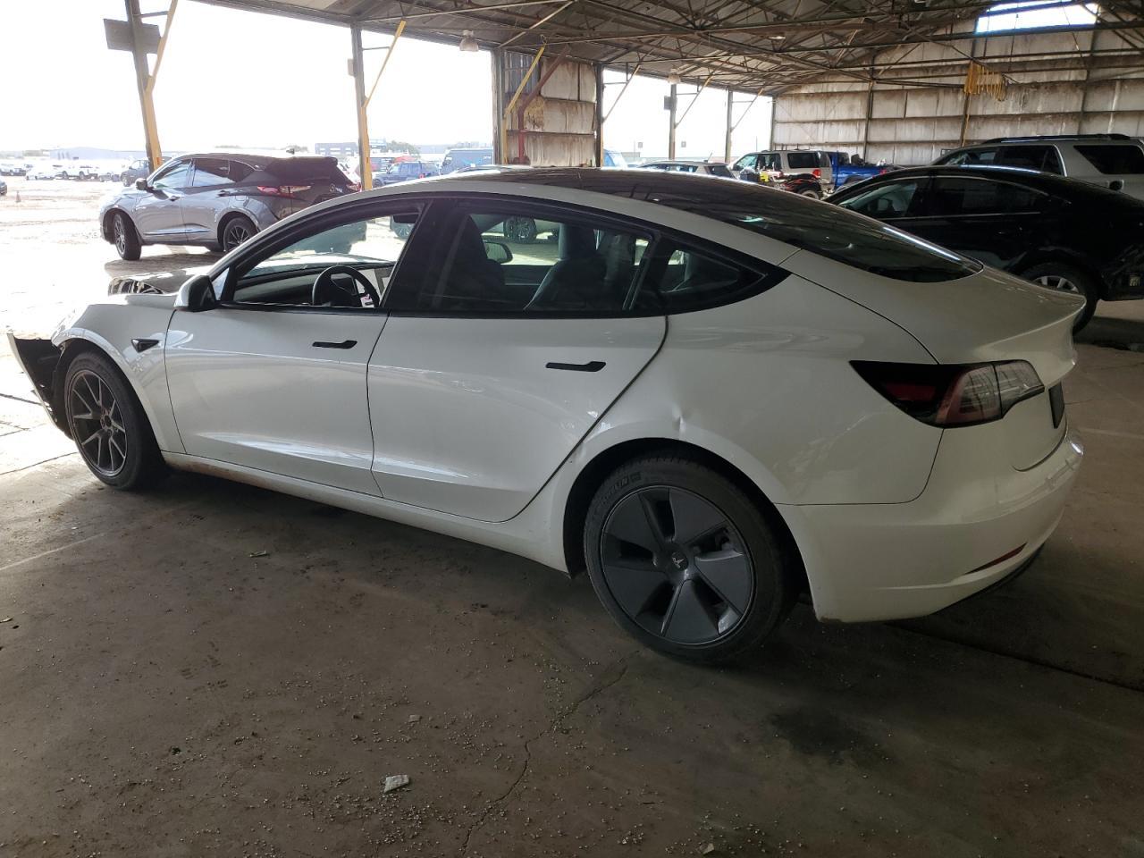 2023 TESLA MODEL 3 - Фото 2