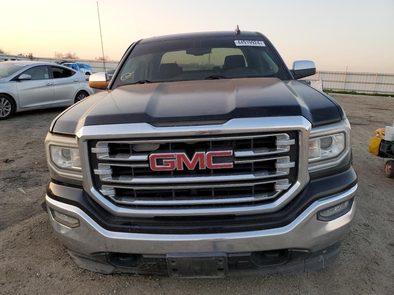 2017 GMC SIERRA K15 - Image 5