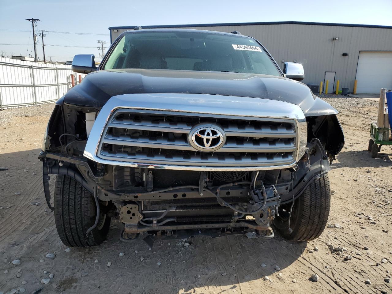 2016 TOYOTA SEQUOIA PL - Image 5