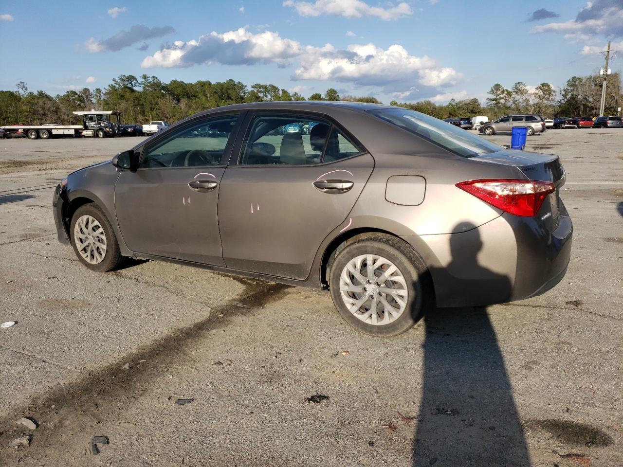 2019 TOYOTA COROLLA L - Image 2