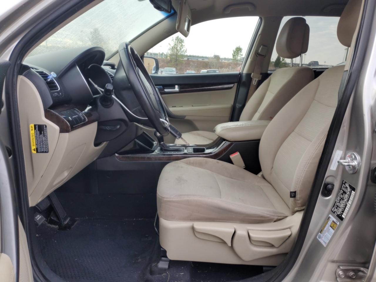 2014 KIA SORENTO LX - Фото 7
