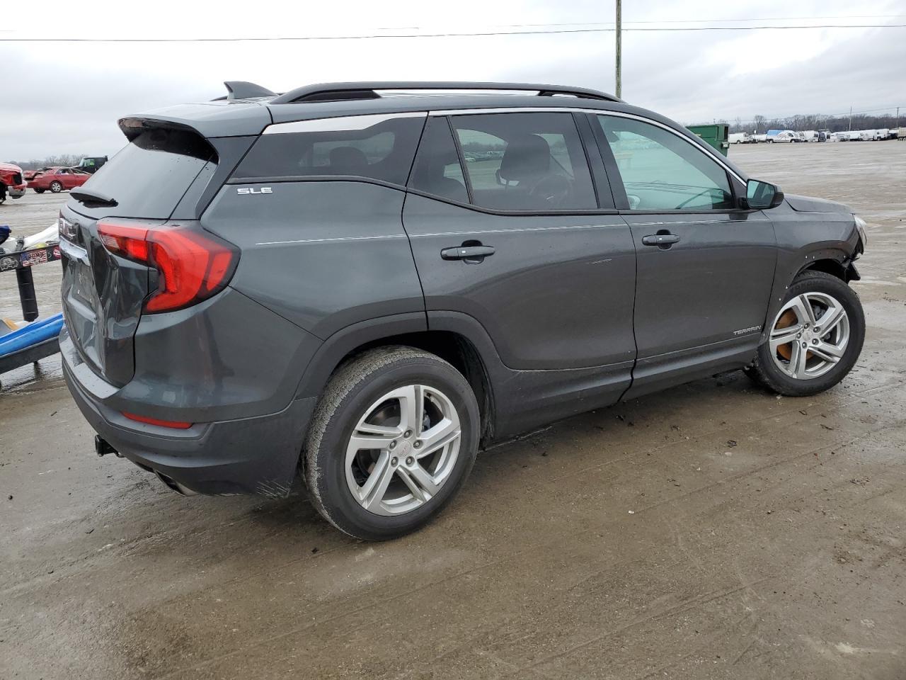 2018 GMC TERRAIN SL - Image 3