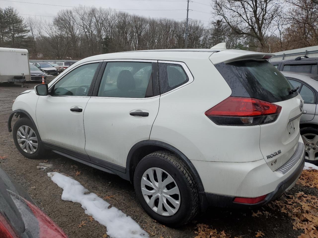 2018 NISSAN ROGUE S - Фото 2
