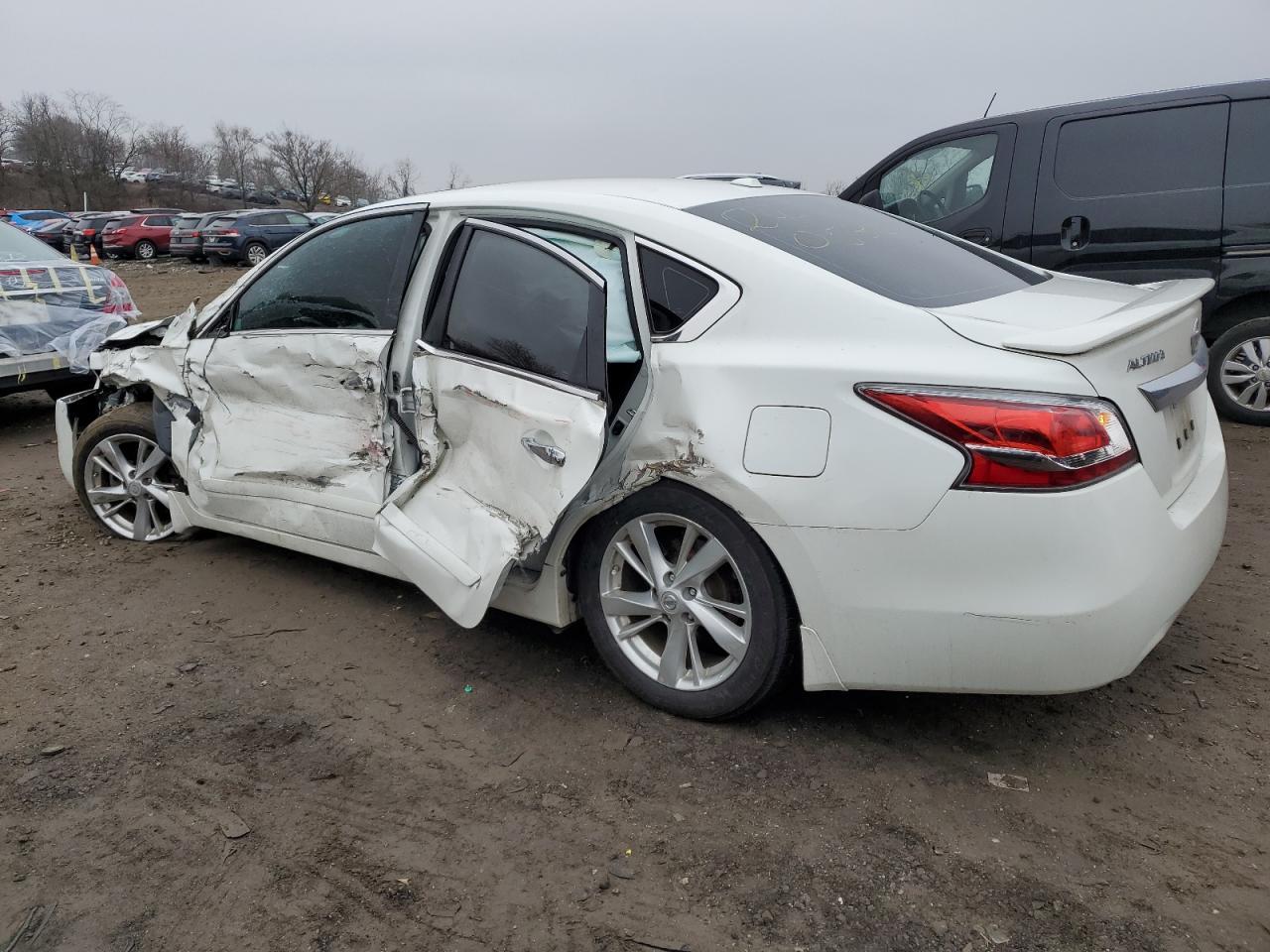 2015 NISSAN ALTIMA 2.5 - Image 2
