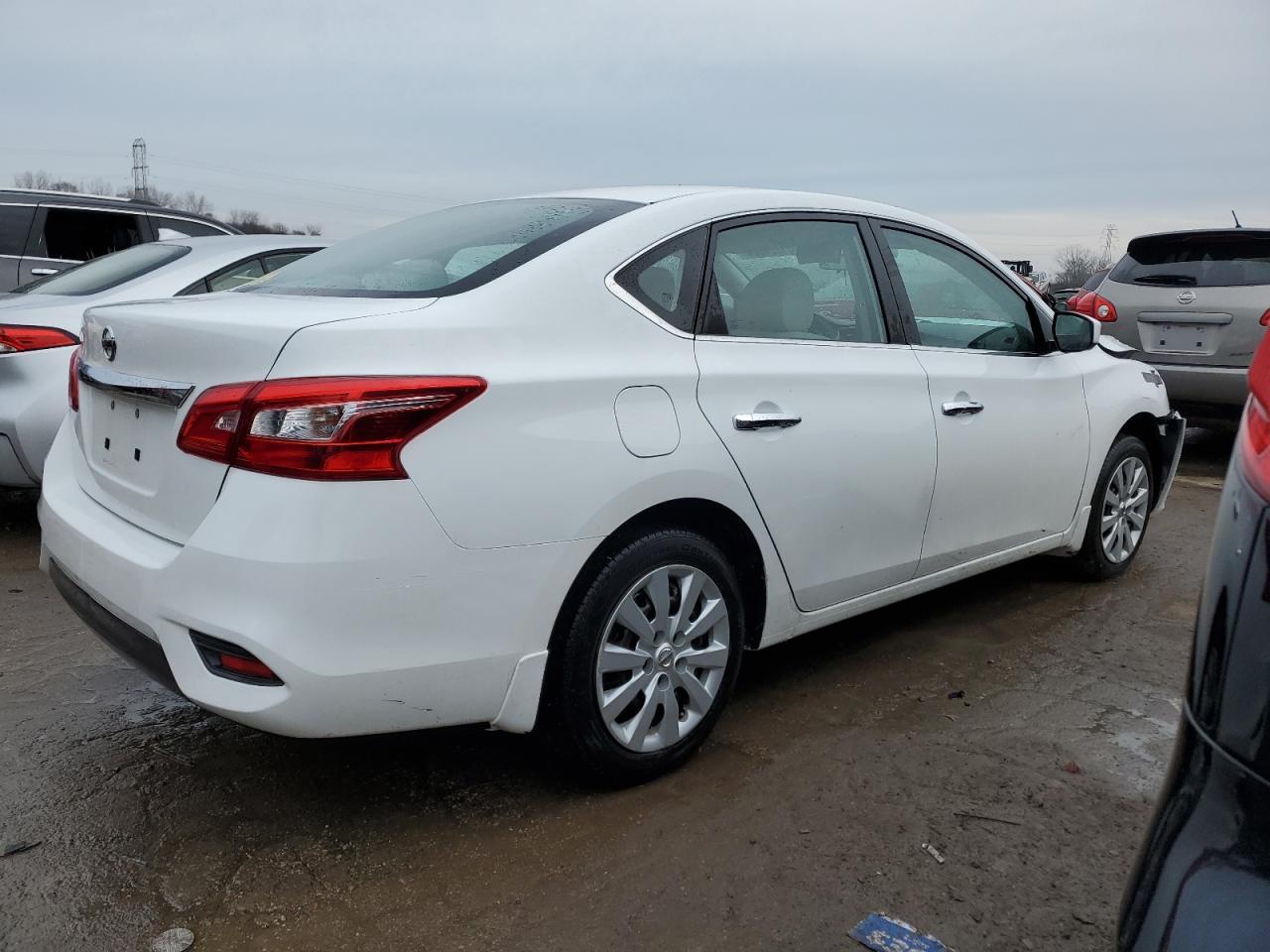 2016 NISSAN SENTRA S - Фото 3
