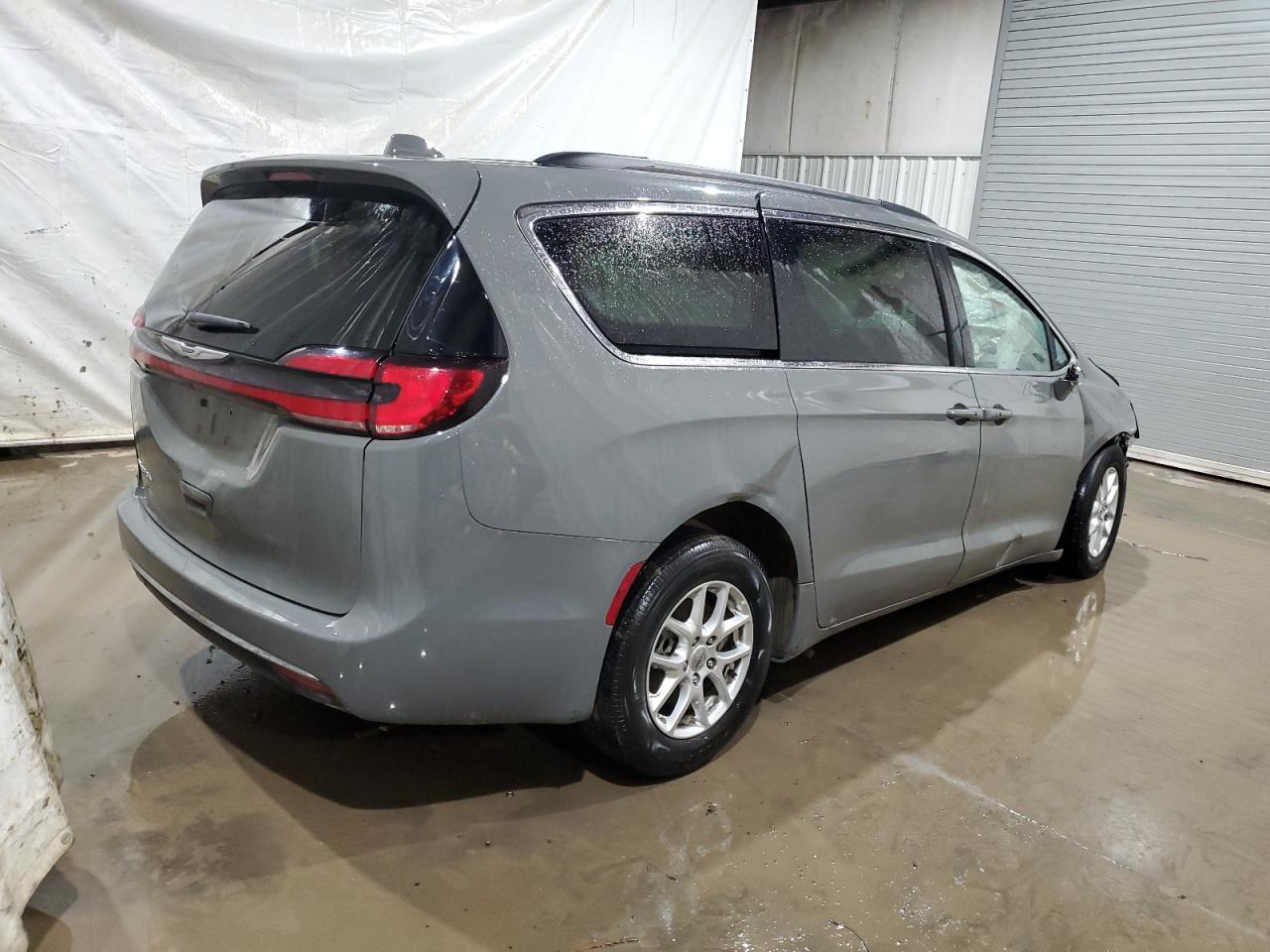 2022 CHRYSLER PACIFICA T - Image 3
