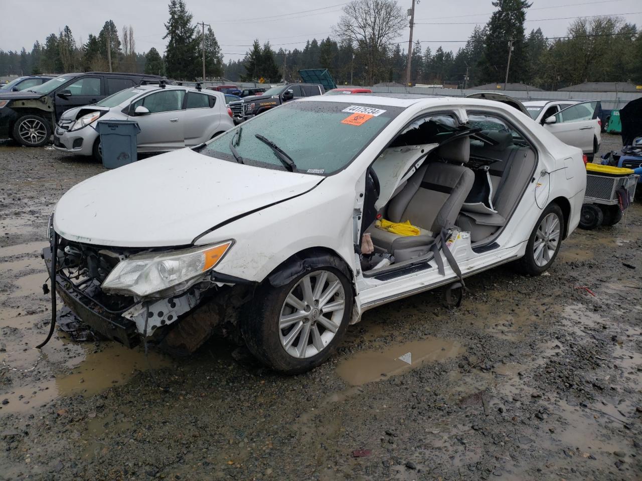 2014 TOYOTA CAMRY L