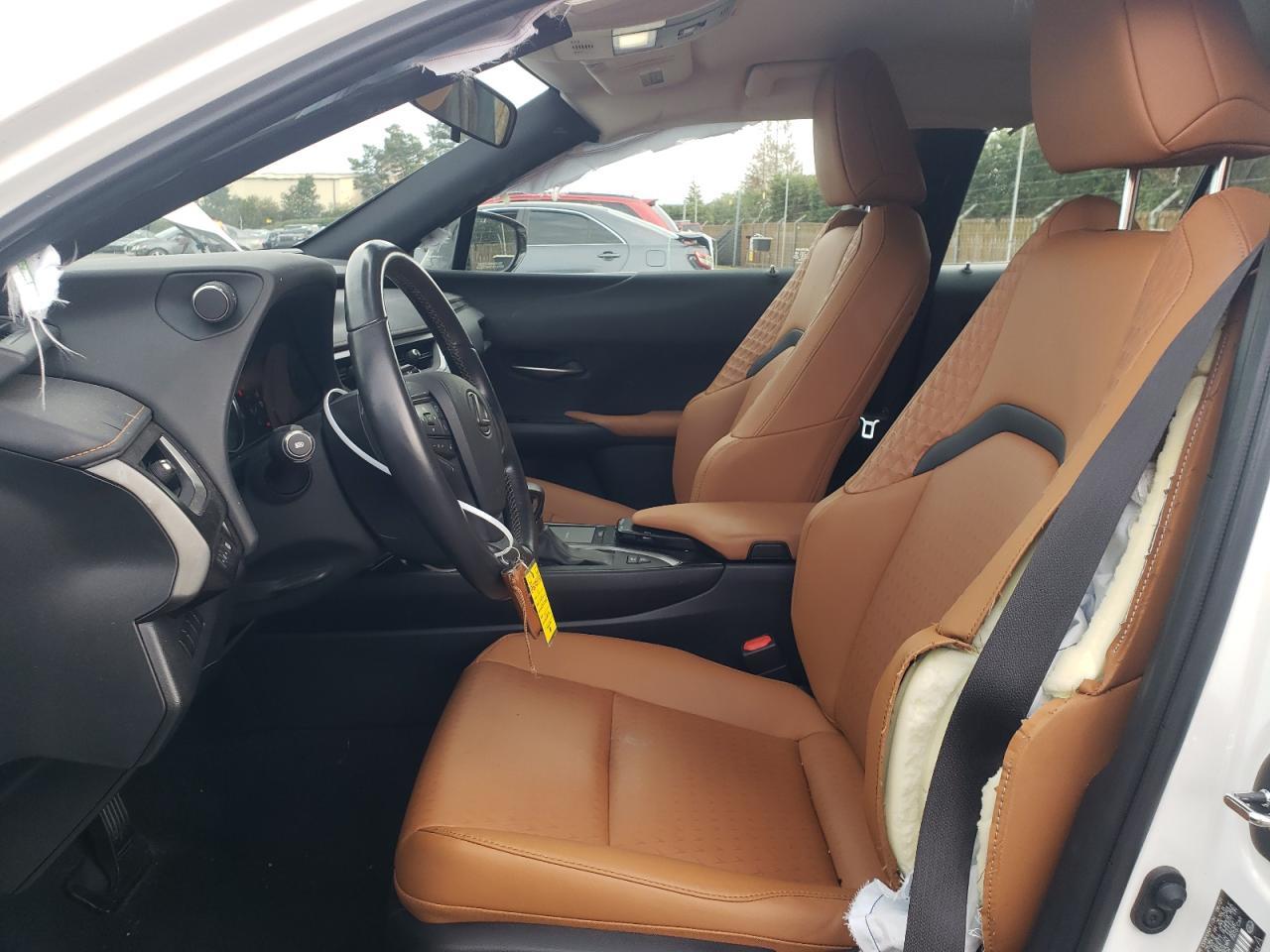 2021 LEXUS UX 250H - Фото 7