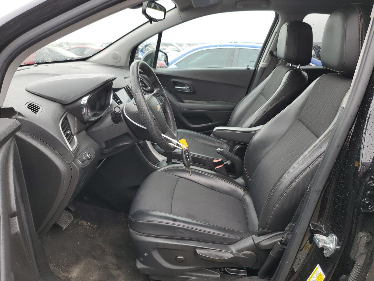 2021 CHEVROLET TRAX 1LT - Image 7