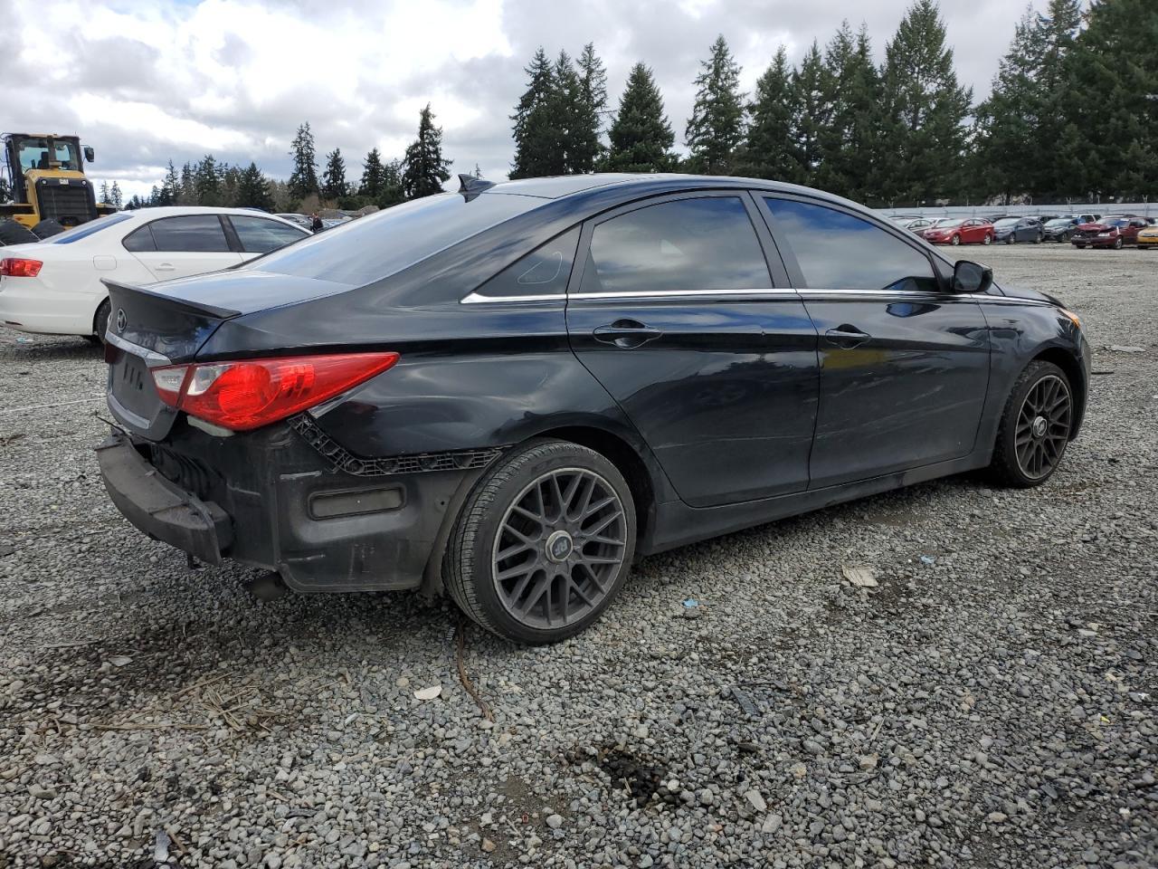 2013 HYUNDAI SONATA GLS - Фото 3