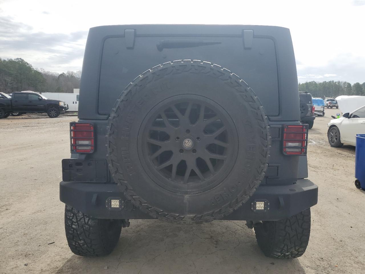 2017 JEEP WRANGLER U - Фото 6