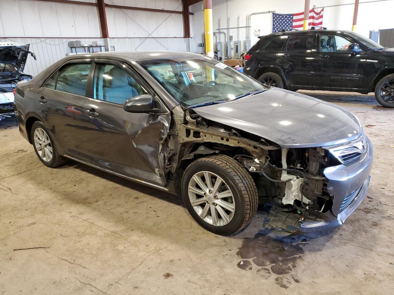 2014 TOYOTA CAMRY L - Image 4