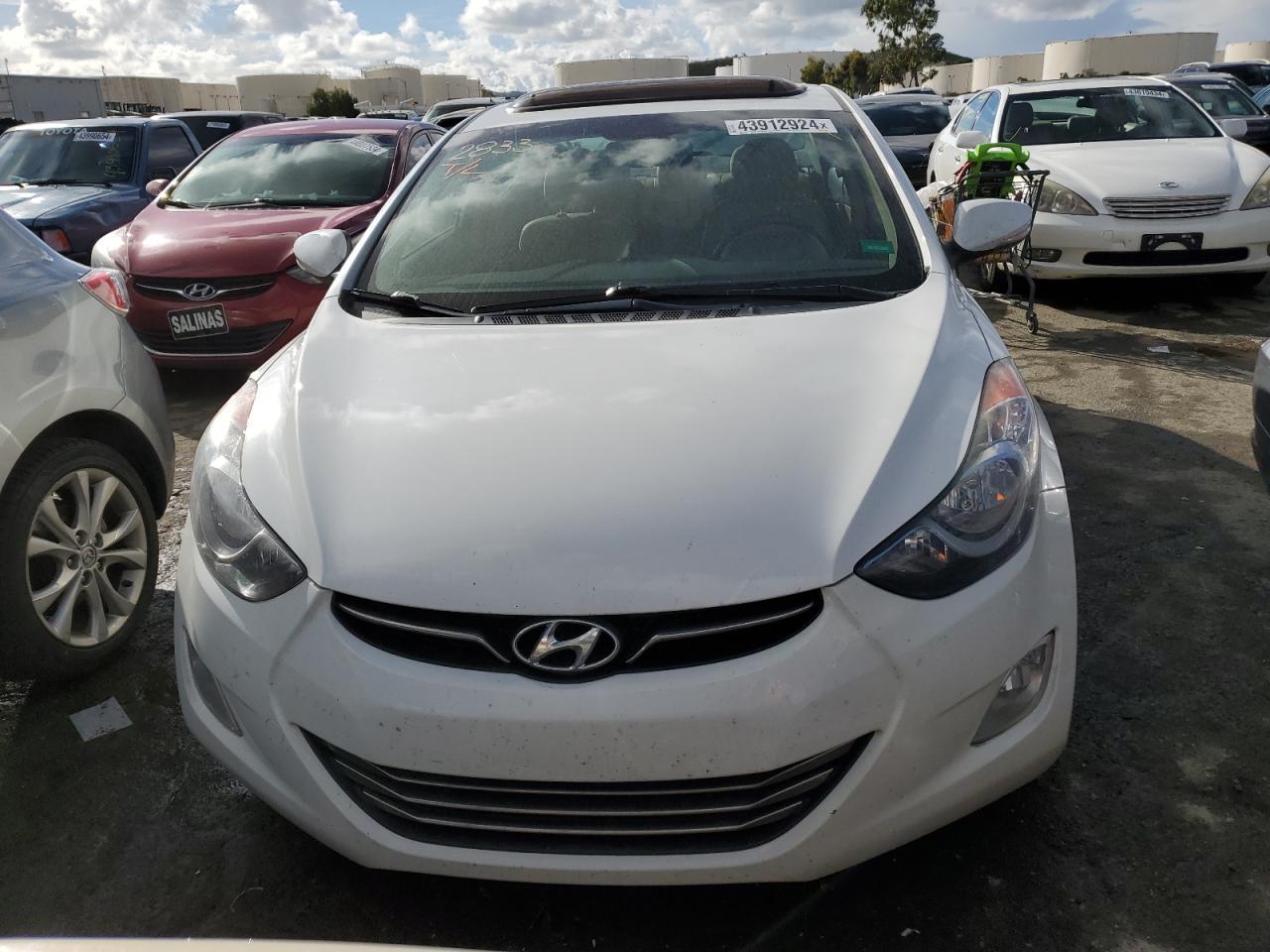 2013 HYUNDAI ELANTRA GL - Image 5