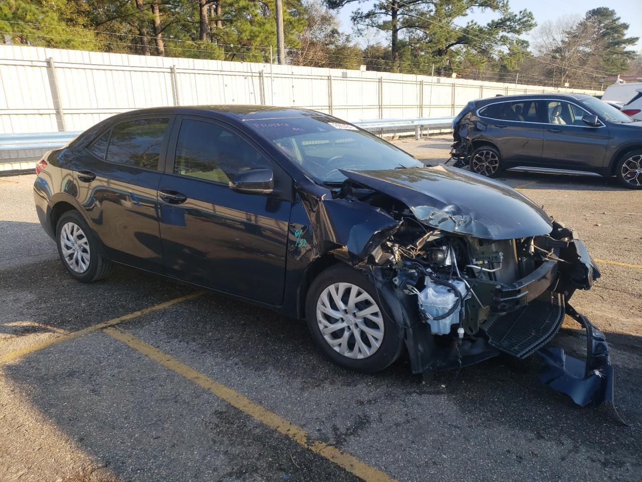 2019 TOYOTA COROLLA L - Фото 4