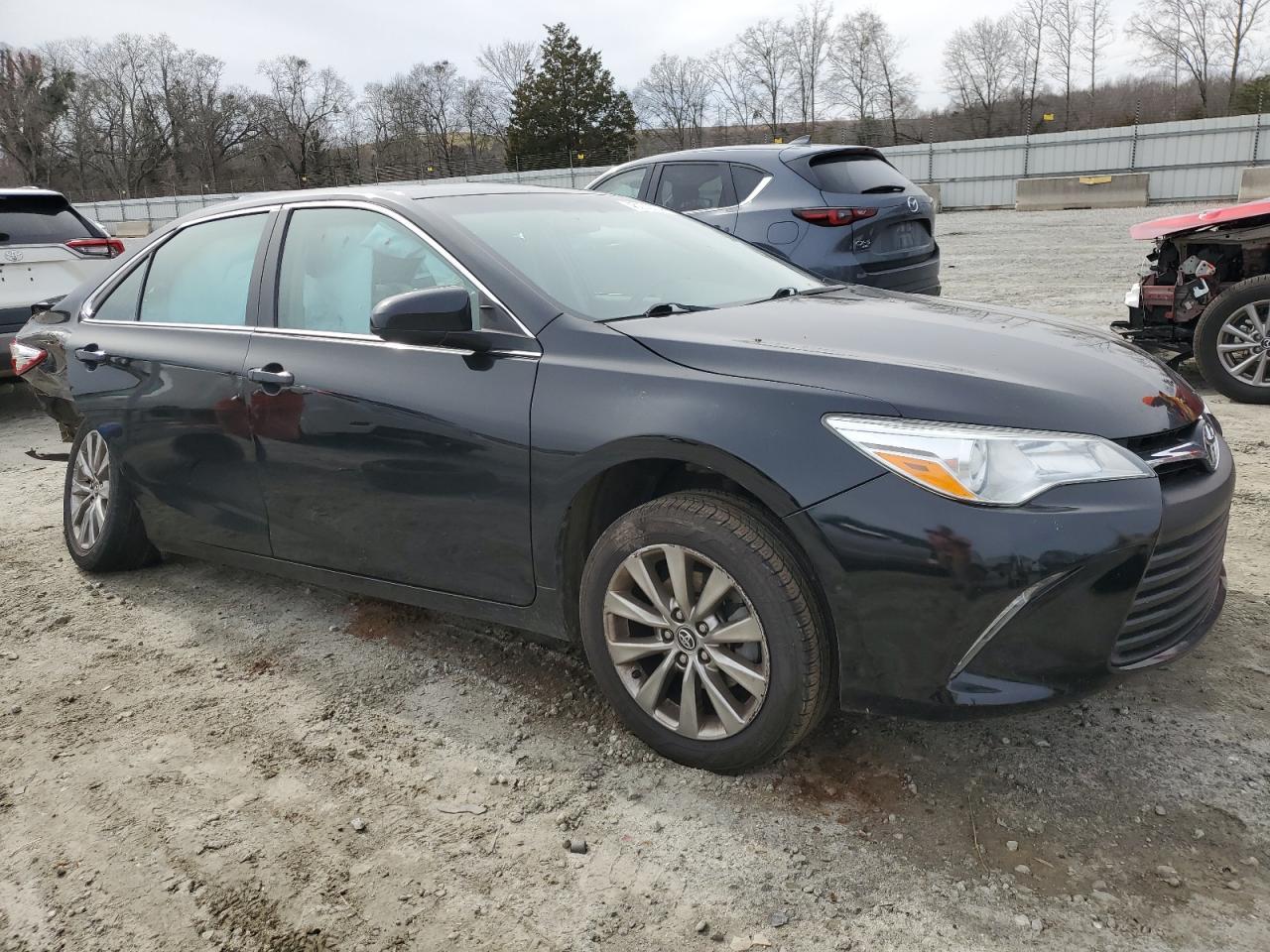2017 TOYOTA CAMRY LE - Image 4