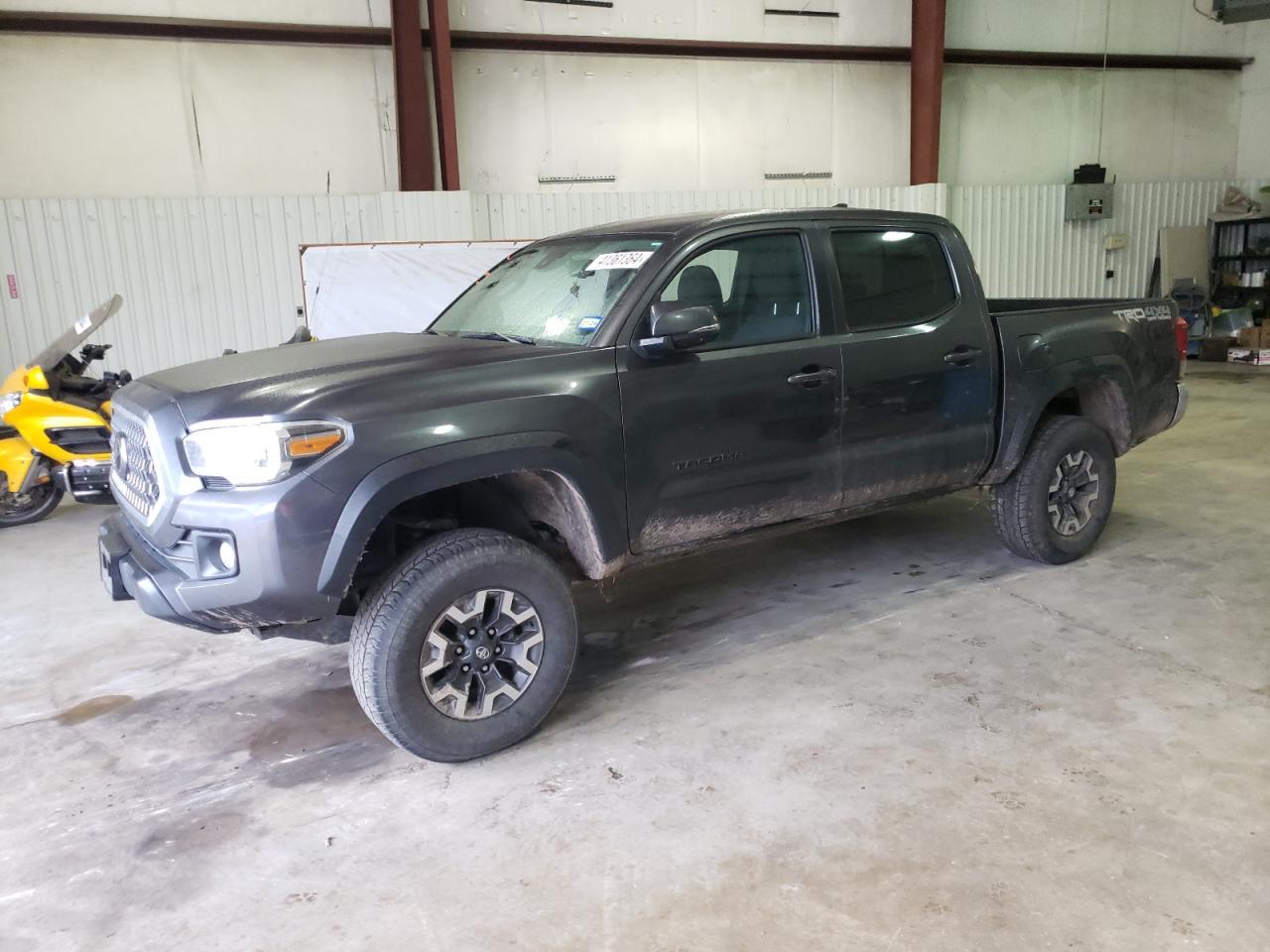 2019 TOYOTA TACOMA DOU car image