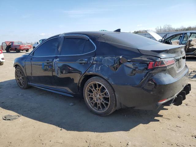 2020 Toyota Camry Se - Фото 2