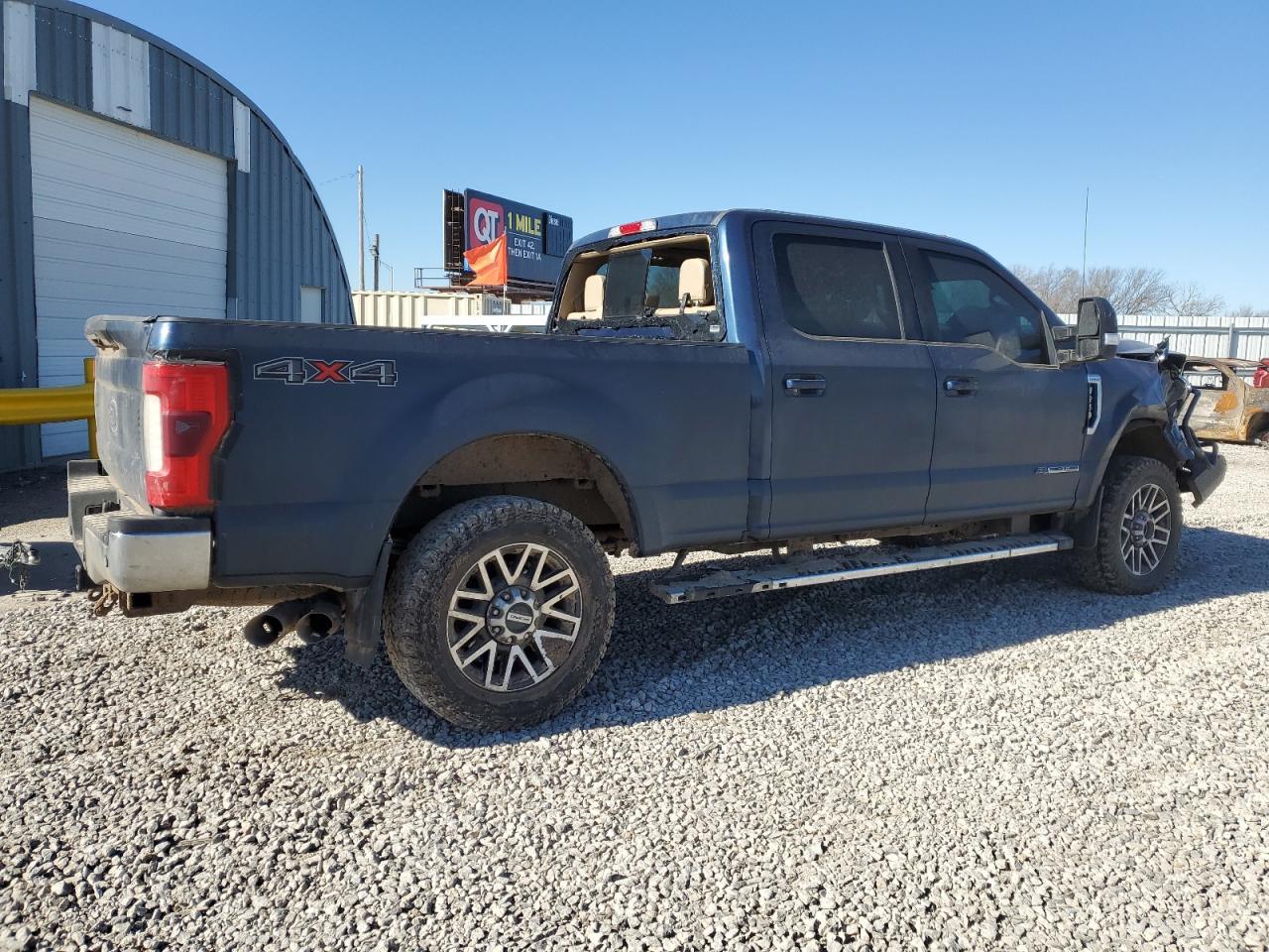 2017 FORD F250 SUPER - Image 3