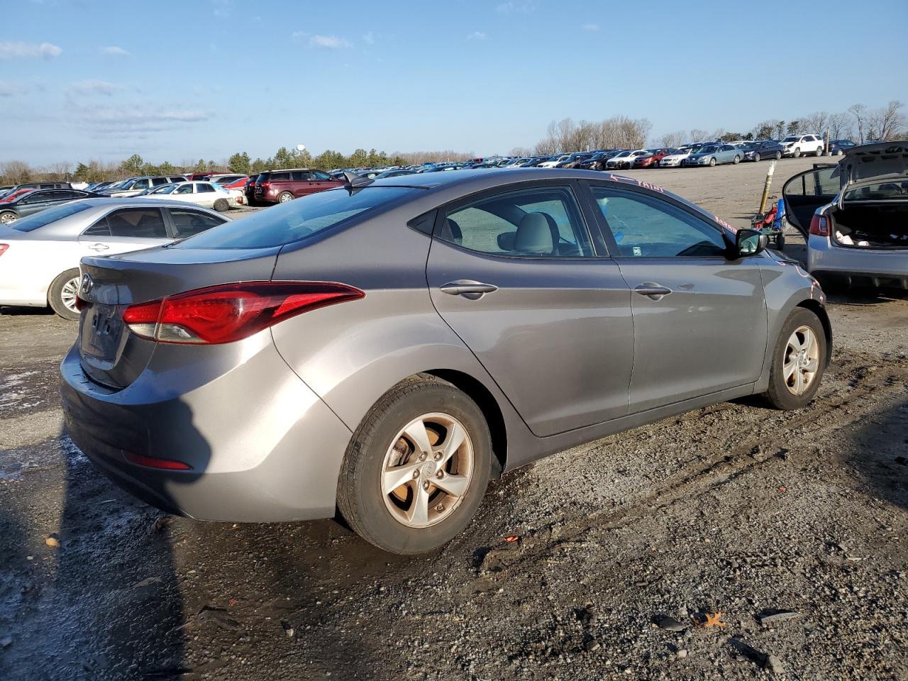 2014 HYUNDAI ELANTRA SE - Image 3