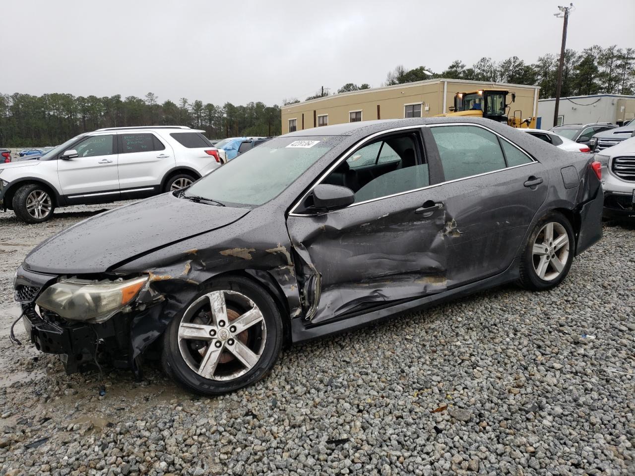 2014 TOYOTA CAMRY L