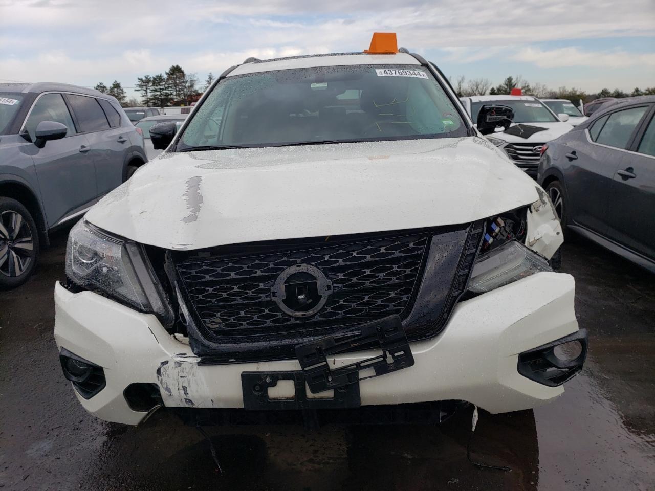 2019 NISSAN PATHFINDER - Фото 5