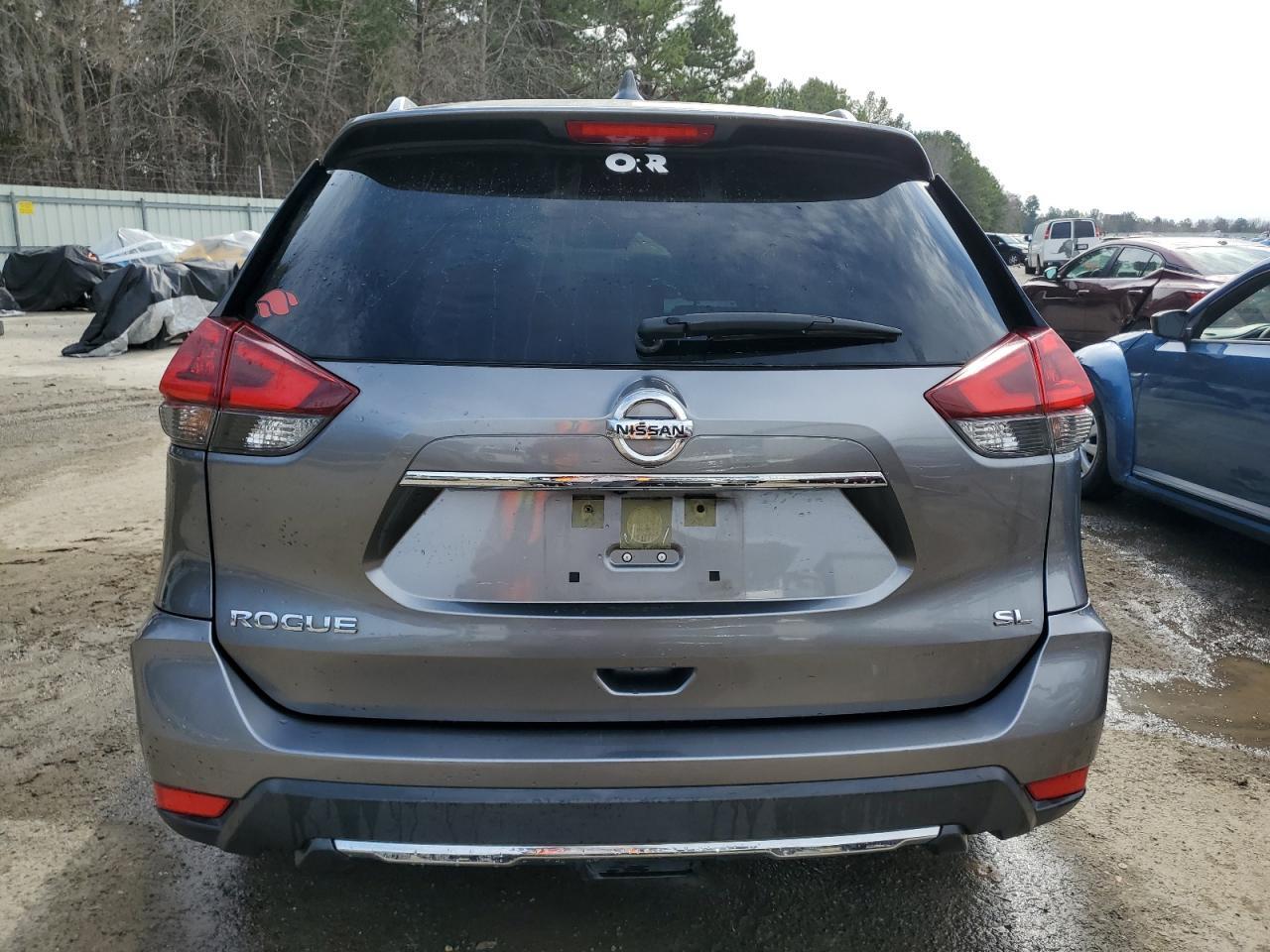 2018 NISSAN ROGUE S - Фото 6