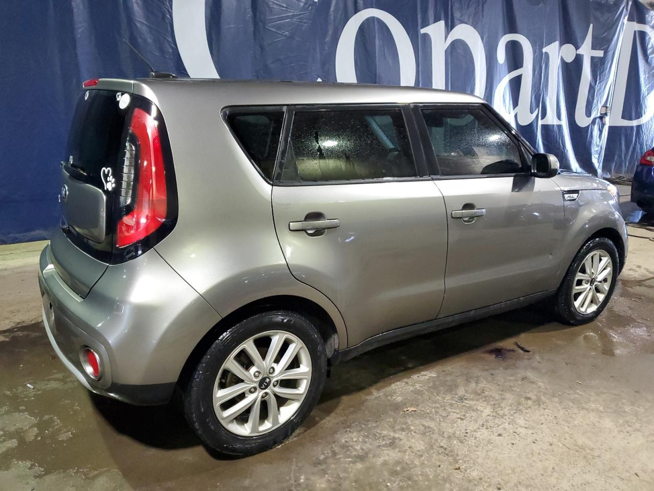 2017 KIA SOUL + - Фото 3