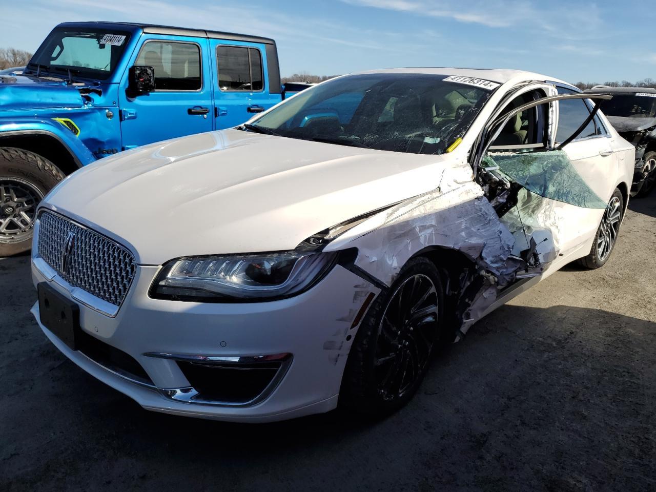 2020 LINCOLN MKZ RESERV car image