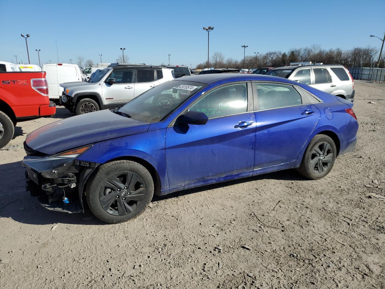 2022 HYUNDAI ELANTRA SE