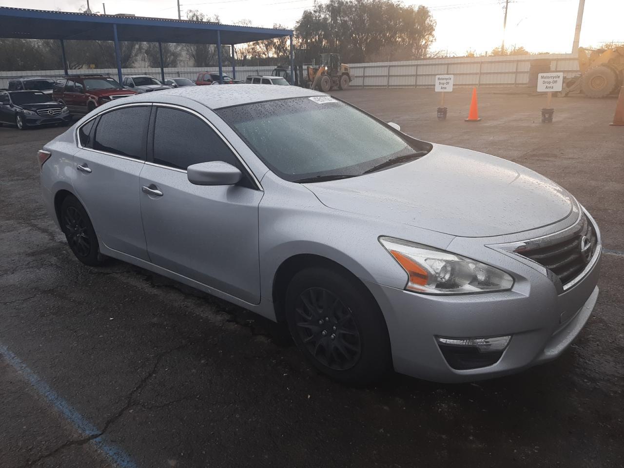 2015 NISSAN ALTIMA 2.5 - Фото 4